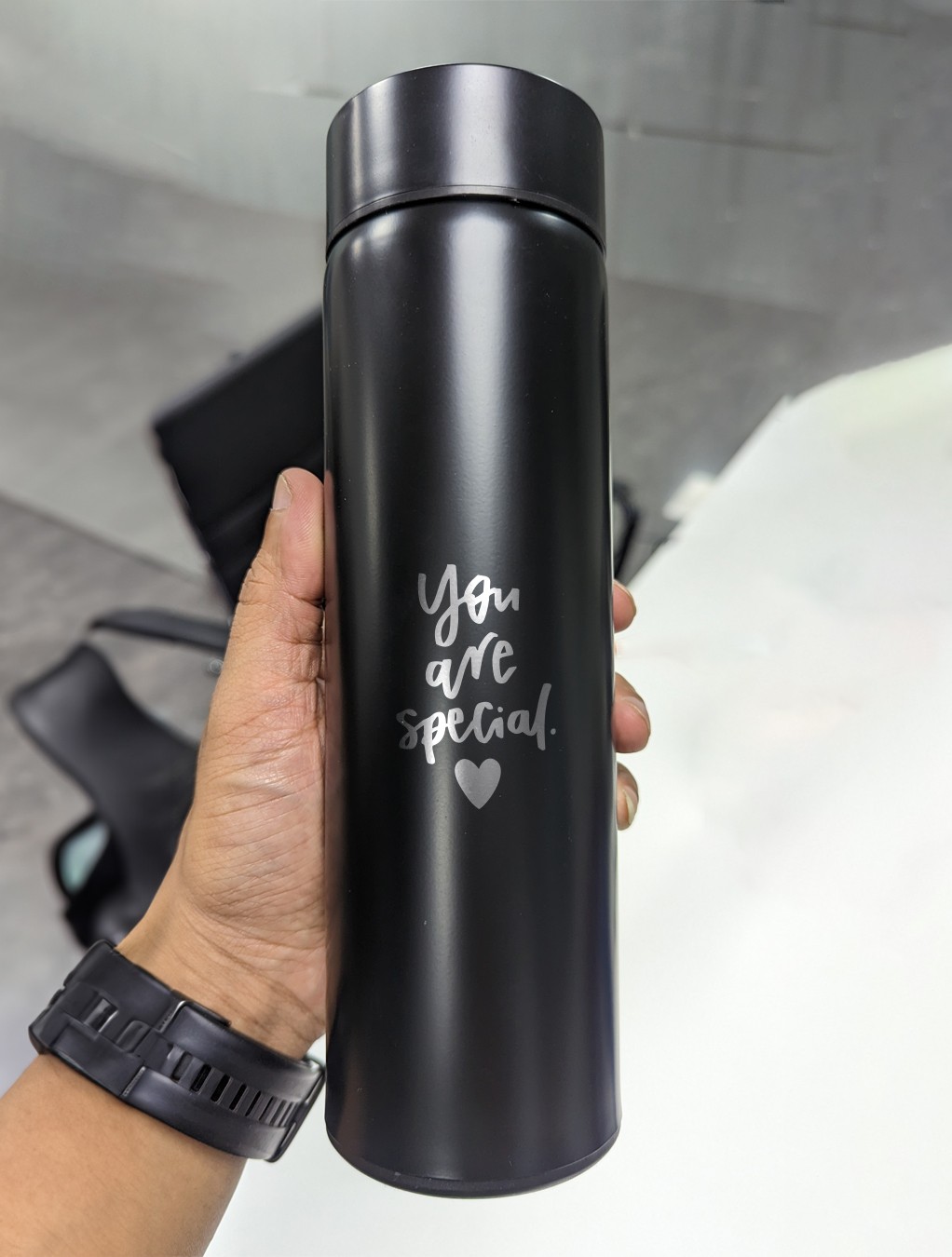 LED Temperature Flask Love 03